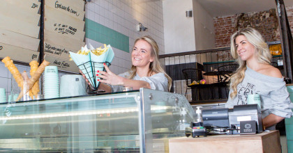 Horecapersoneel briefen voor werken